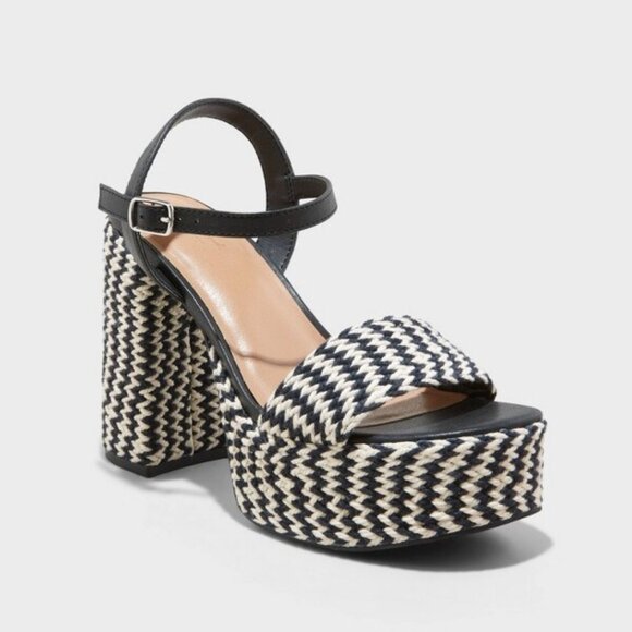 NWT Women's India Platform Heels w/Memory Foam Insole - black and white - Picture 1 of 2